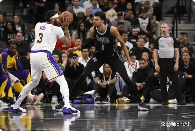 包含主场之殇!国王不敌湖人,遭遇三连败的词条 包含主场之殇!国王不敌湖人,遭遇三连败的词条